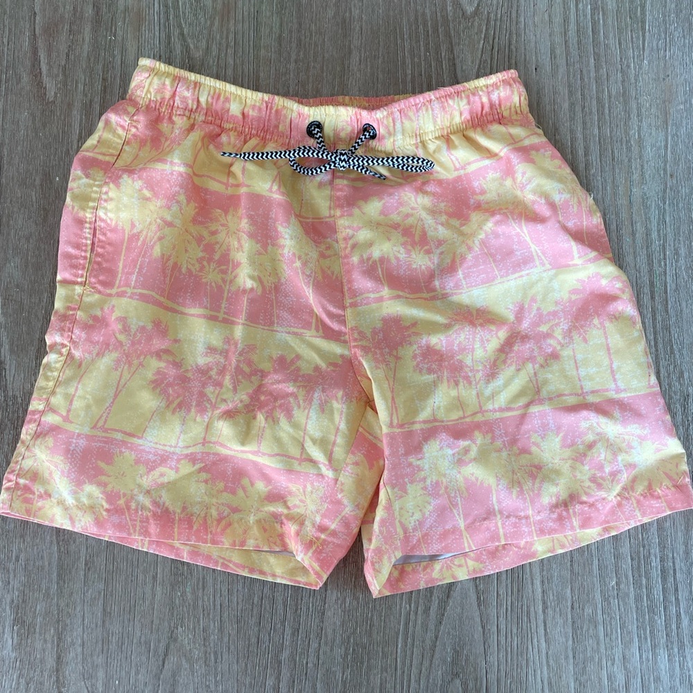 Franks Australia- Men’s Tropical Peach and Yellow Swim Shorts size S